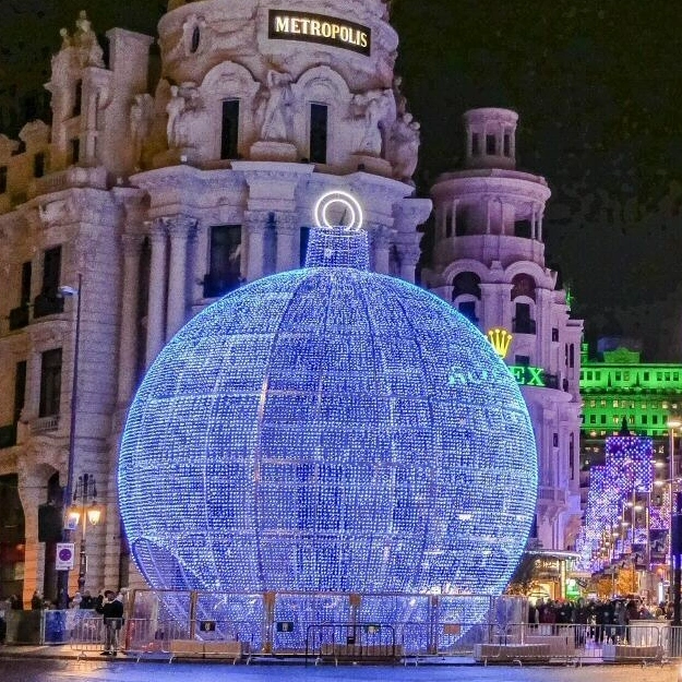 Commercial Christmas Decoration Walk Through Giant Arch LED Christmas Ball Motif Lights for Sale